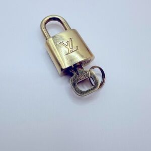 Louis Vuitton lock and key